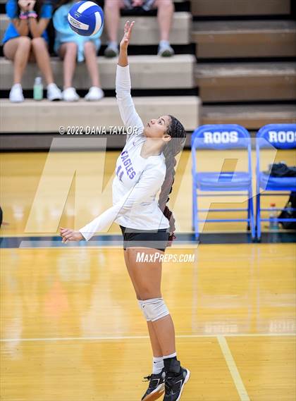 Thumbnail 3 in Crowley @ Weatherford photogallery.