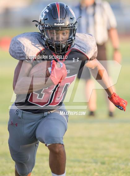 Thumbnail 2 in Desert Ridge vs Skyline photogallery.