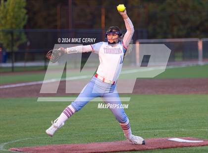Thumbnail 2 in Shawnee Heights @ Piper (KSHSAA 5A East Region 3 Final) photogallery.