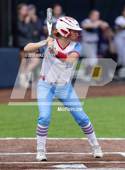 Thumbnail 2 in Shawnee Heights @ Piper (KSHSAA 5A East Region 3 Final) photogallery.
