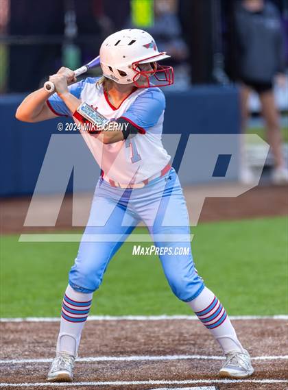 Thumbnail 2 in Shawnee Heights @ Piper (KSHSAA 5A East Region 3 Final) photogallery.
