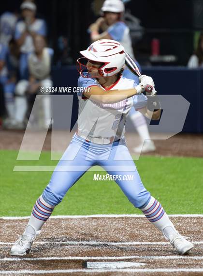 Thumbnail 3 in Shawnee Heights @ Piper (KSHSAA 5A East Region 3 Final) photogallery.