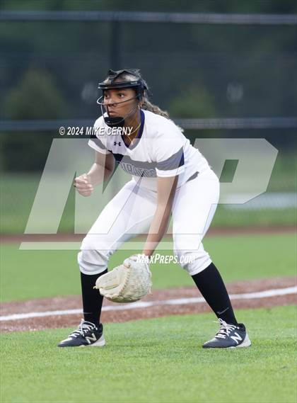 Thumbnail 1 in Shawnee Heights @ Piper (KSHSAA 5A East Region 3 Final) photogallery.