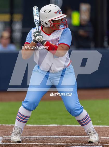 Thumbnail 3 in Shawnee Heights @ Piper (KSHSAA 5A East Region 3 Final) photogallery.