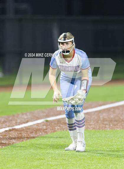 Thumbnail 2 in Shawnee Heights @ Piper (KSHSAA 5A East Region 3 Final) photogallery.