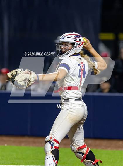 Thumbnail 1 in Shawnee Heights @ Piper (KSHSAA 5A East Region 3 Final) photogallery.
