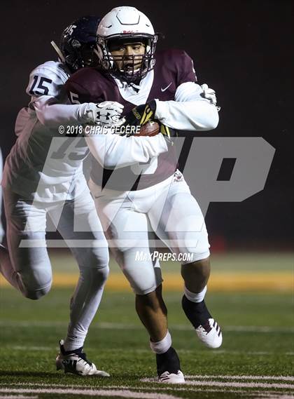 Thumbnail 3 in Pittsford vs. Aquinas Institute (Section 5 Class AA Semifinal) photogallery.