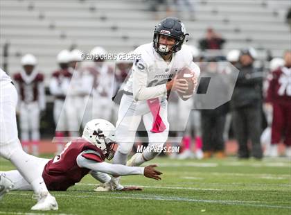 Thumbnail 3 in Pittsford vs. Aquinas Institute (Section 5 Class AA Semifinal) photogallery.