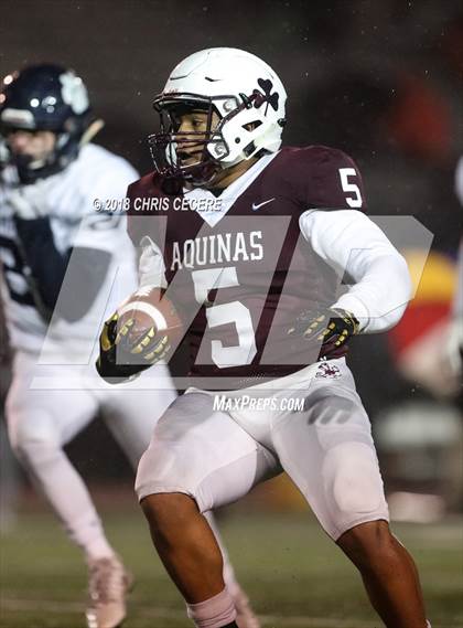 Thumbnail 3 in Pittsford vs. Aquinas Institute (Section 5 Class AA Semifinal) photogallery.
