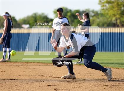 Thumbnail 1 in Reedy @ Lone Star photogallery.