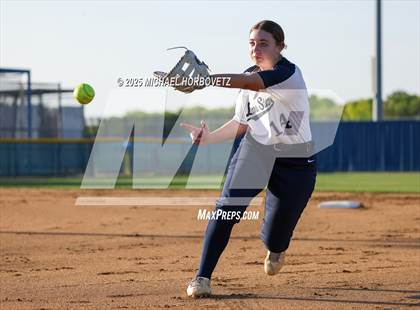 Thumbnail 1 in Reedy @ Lone Star photogallery.