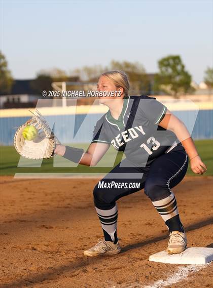 Thumbnail 3 in Reedy @ Lone Star photogallery.