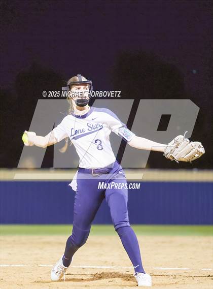 Thumbnail 1 in Reedy @ Lone Star photogallery.