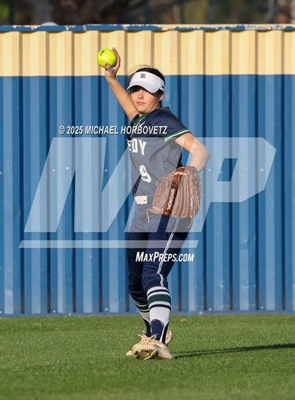 Thumbnail 3 in Reedy @ Lone Star photogallery.