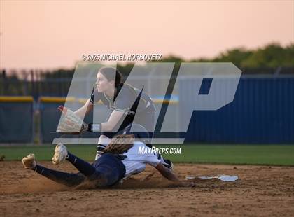 Thumbnail 2 in Reedy @ Lone Star photogallery.