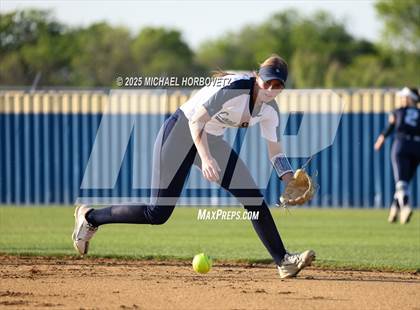 Thumbnail 3 in Reedy @ Lone Star photogallery.