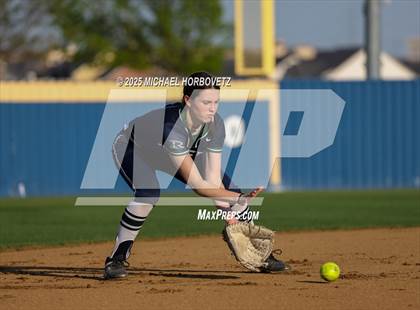 Thumbnail 3 in Reedy @ Lone Star photogallery.
