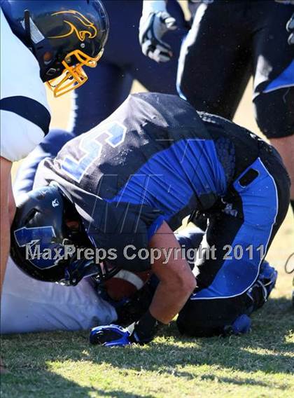 Thumbnail 1 in Southlands Christian @ Windward (CIF SS D1 8-Man Playoffs) photogallery.