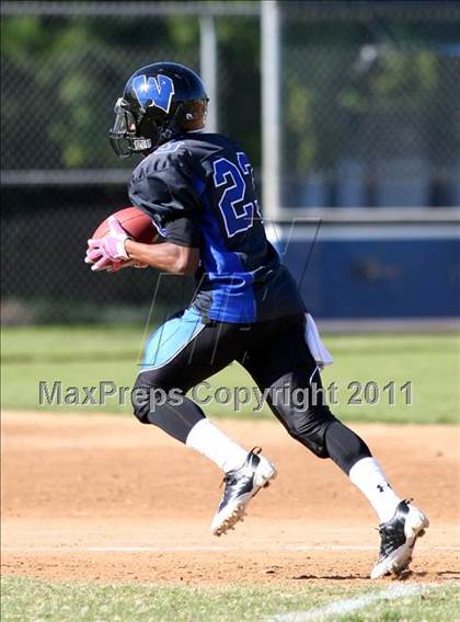 Thumbnail 1 in Southlands Christian @ Windward (CIF SS D1 8-Man Playoffs) photogallery.