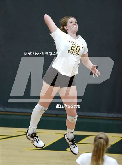 Thumbnail 3 in Temecula Valley vs Long Beach Poly (Dave Mohs Tournament) photogallery.