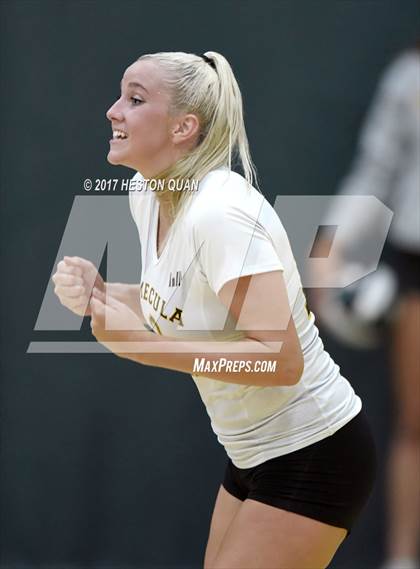 Thumbnail 1 in Temecula Valley vs Long Beach Poly (Dave Mohs Tournament) photogallery.