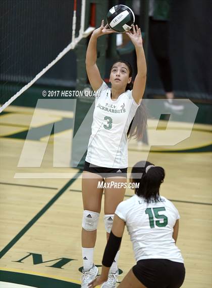 Thumbnail 3 in Temecula Valley vs Long Beach Poly (Dave Mohs Tournament) photogallery.