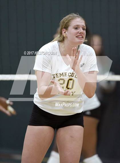 Thumbnail 3 in Temecula Valley vs Long Beach Poly (Dave Mohs Tournament) photogallery.