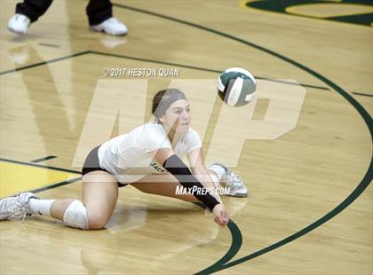 Thumbnail 2 in Temecula Valley vs Long Beach Poly (Dave Mohs Tournament) photogallery.