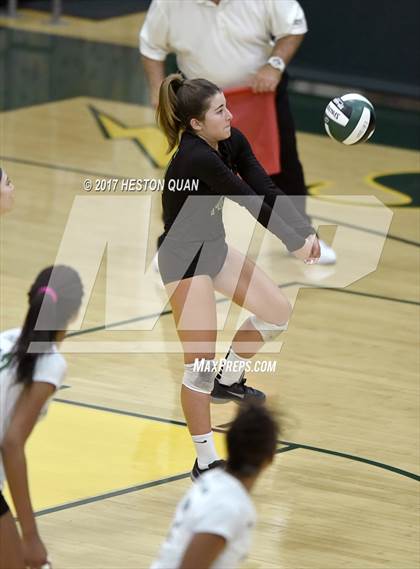 Thumbnail 1 in Temecula Valley vs Long Beach Poly (Dave Mohs Tournament) photogallery.