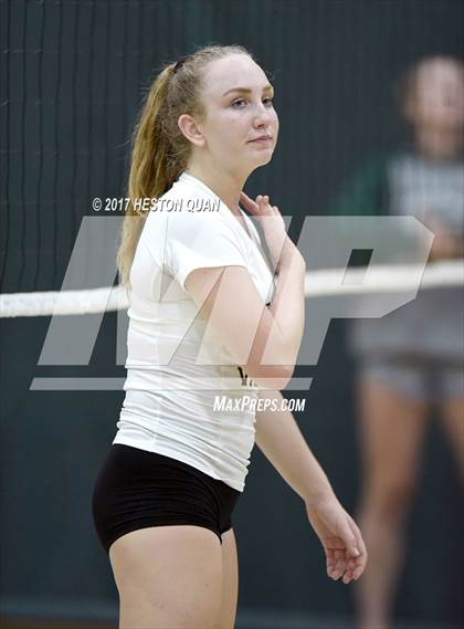 Thumbnail 1 in Temecula Valley vs Long Beach Poly (Dave Mohs Tournament) photogallery.