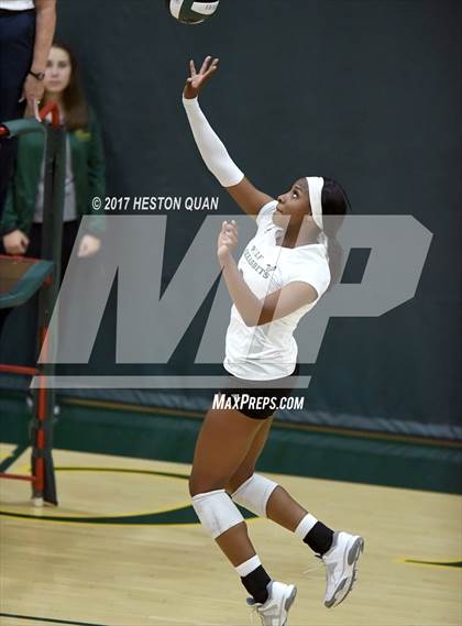Thumbnail 1 in Temecula Valley vs Long Beach Poly (Dave Mohs Tournament) photogallery.
