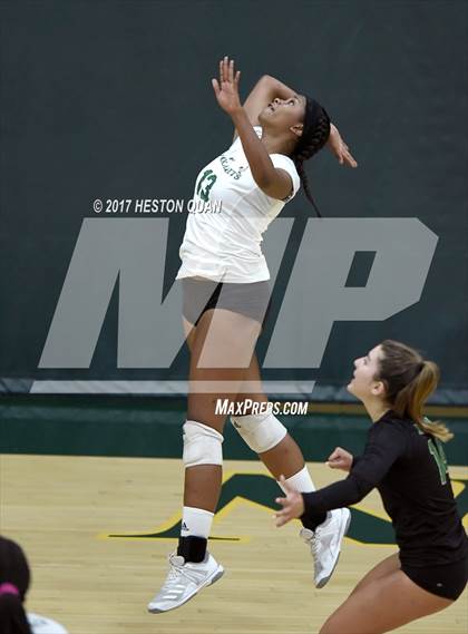 Thumbnail 2 in Temecula Valley vs Long Beach Poly (Dave Mohs Tournament) photogallery.