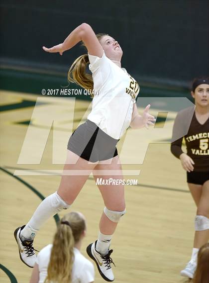 Thumbnail 2 in Temecula Valley vs Long Beach Poly (Dave Mohs Tournament) photogallery.