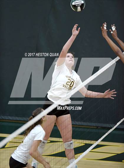 Thumbnail 3 in Temecula Valley vs Long Beach Poly (Dave Mohs Tournament) photogallery.
