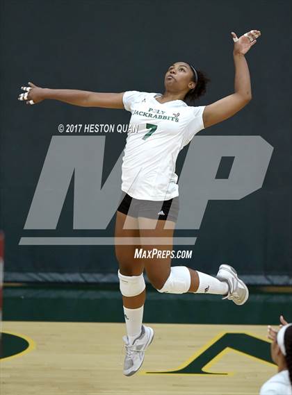 Thumbnail 3 in Temecula Valley vs Long Beach Poly (Dave Mohs Tournament) photogallery.