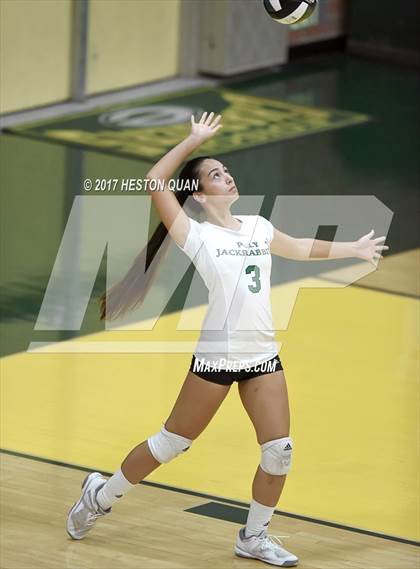 Thumbnail 2 in Temecula Valley vs Long Beach Poly (Dave Mohs Tournament) photogallery.