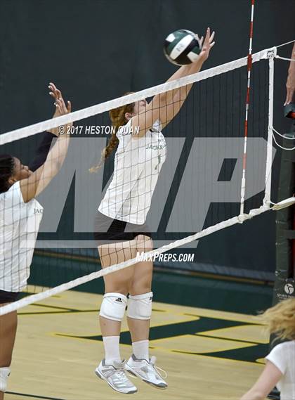 Thumbnail 3 in Temecula Valley vs Long Beach Poly (Dave Mohs Tournament) photogallery.