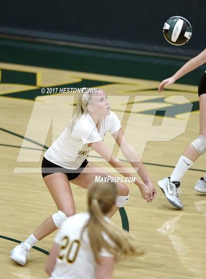 Thumbnail 2 in Temecula Valley vs Long Beach Poly (Dave Mohs Tournament) photogallery.