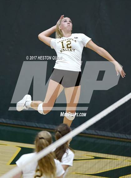 Thumbnail 3 in Temecula Valley vs Long Beach Poly (Dave Mohs Tournament) photogallery.