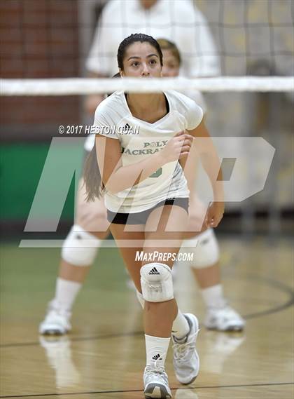Thumbnail 1 in Temecula Valley vs Long Beach Poly (Dave Mohs Tournament) photogallery.