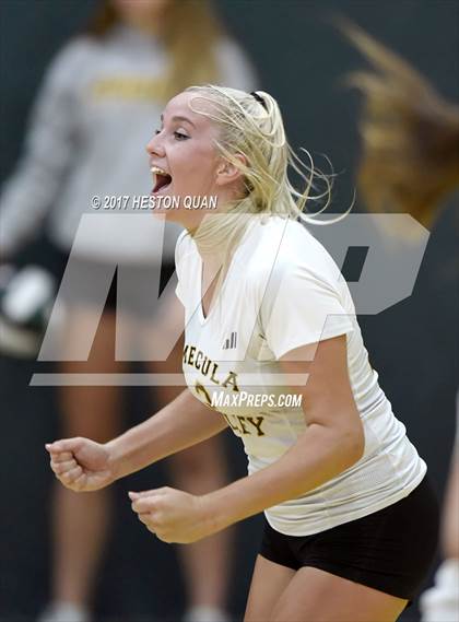 Thumbnail 3 in Temecula Valley vs Long Beach Poly (Dave Mohs Tournament) photogallery.