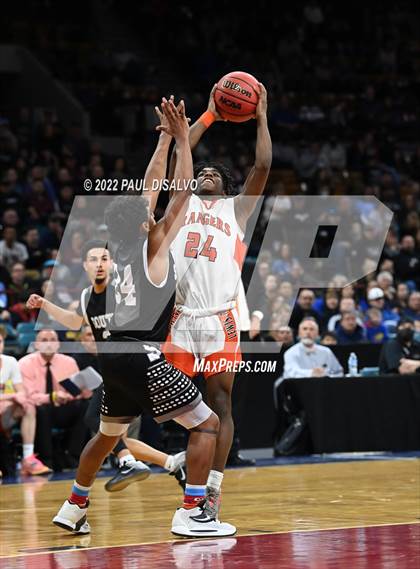 Thumbnail 1 in Pueblo South vs. Lewis-Palmer (CHSAA 4A State Final) photogallery.
