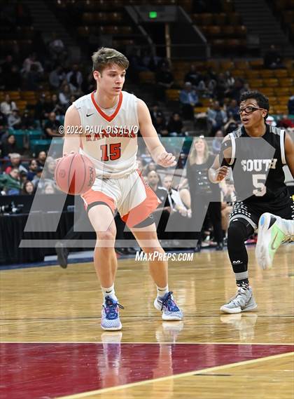 Thumbnail 2 in Pueblo South vs. Lewis-Palmer (CHSAA 4A State Final) photogallery.