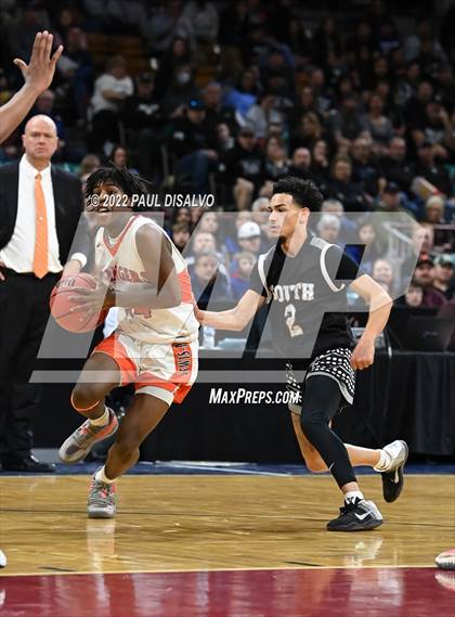 Thumbnail 1 in Pueblo South vs. Lewis-Palmer (CHSAA 4A State Final) photogallery.