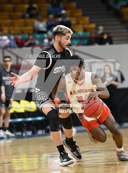 Thumbnail 1 in Pueblo South vs. Lewis-Palmer (CHSAA 4A State Final) photogallery.