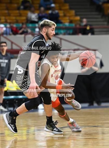Thumbnail 1 in Pueblo South vs. Lewis-Palmer (CHSAA 4A State Final) photogallery.
