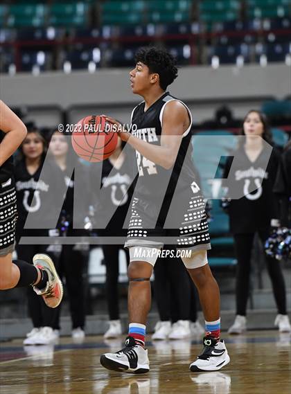 Thumbnail 3 in Pueblo South vs. Lewis-Palmer (CHSAA 4A State Final) photogallery.