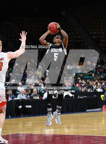 Thumbnail 3 in Pueblo South vs. Lewis-Palmer (CHSAA 4A State Final) photogallery.