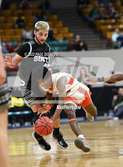 Thumbnail 1 in Pueblo South vs. Lewis-Palmer (CHSAA 4A State Final) photogallery.
