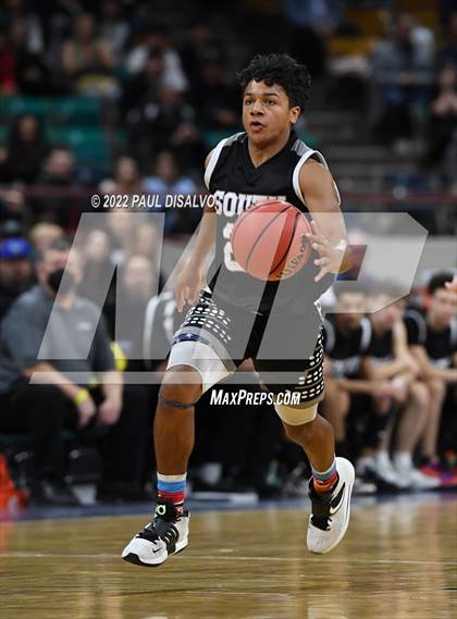 Thumbnail 3 in Pueblo South vs. Lewis-Palmer (CHSAA 4A State Final) photogallery.